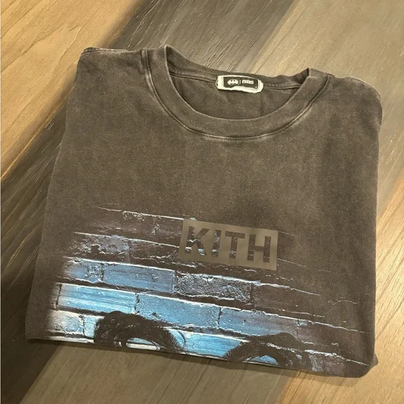Kith Charcoal Batman Logo Tee - Picture 4 of 4